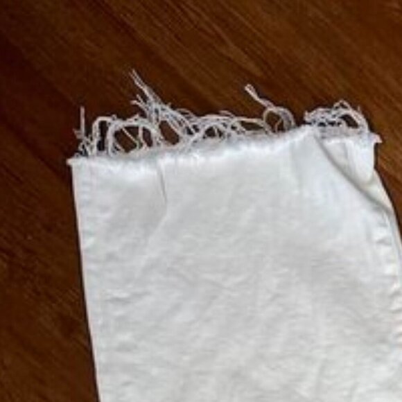 DAZE Denim Sundaze Raw Hem High-Rise Straight Crop Jeans Swan White 27 NWOT - Picture 13 of 13